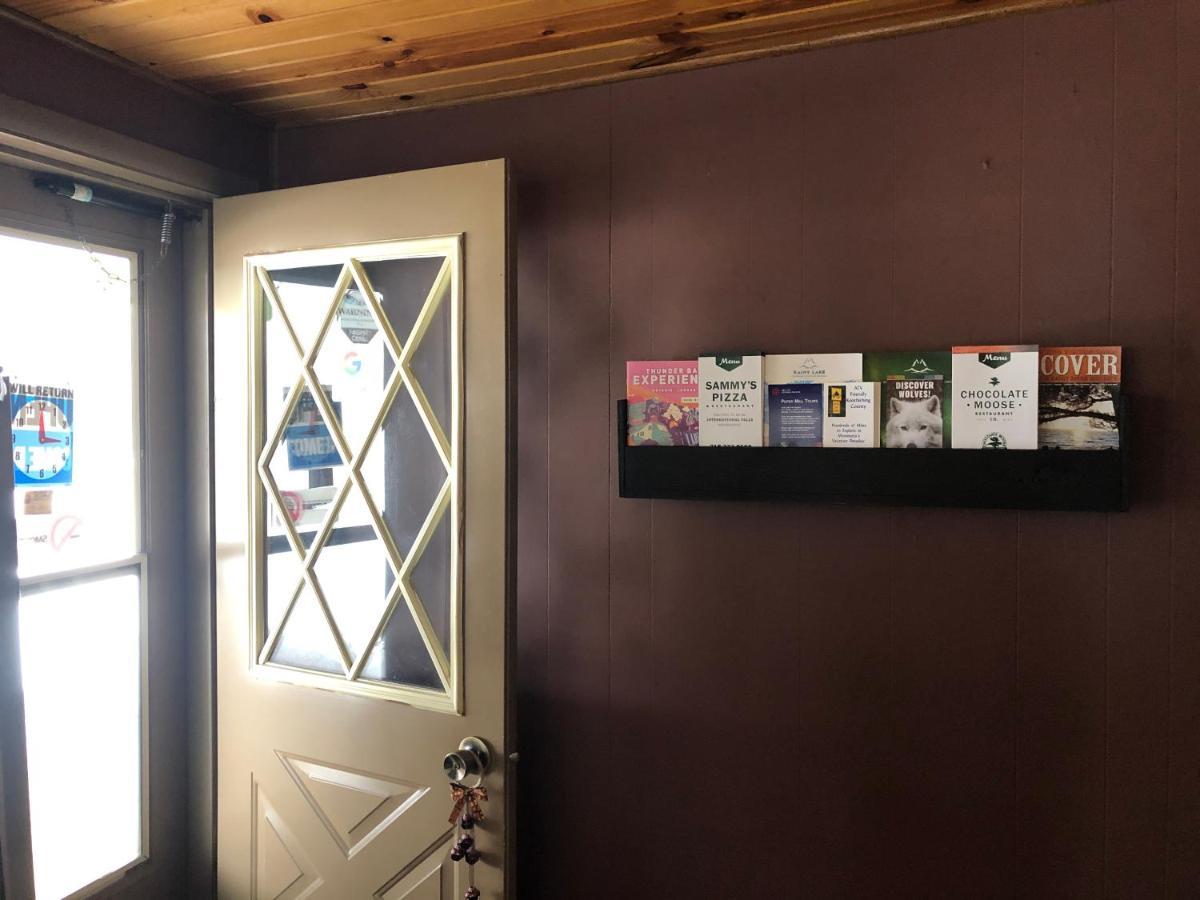Hilltop Lodge And Cabins إنترناشونال فولز المظهر الخارجي الصورة